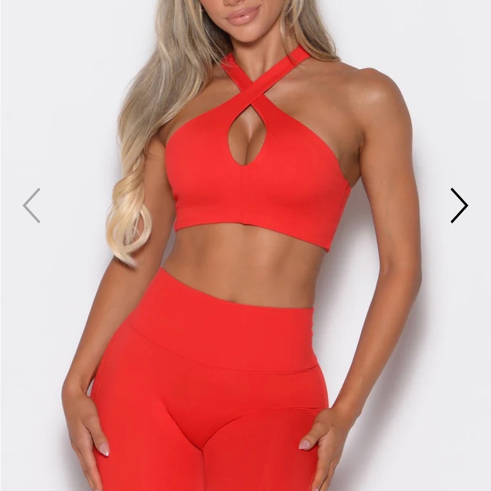 Bombshell cross sports bra - Picture 4 of 4